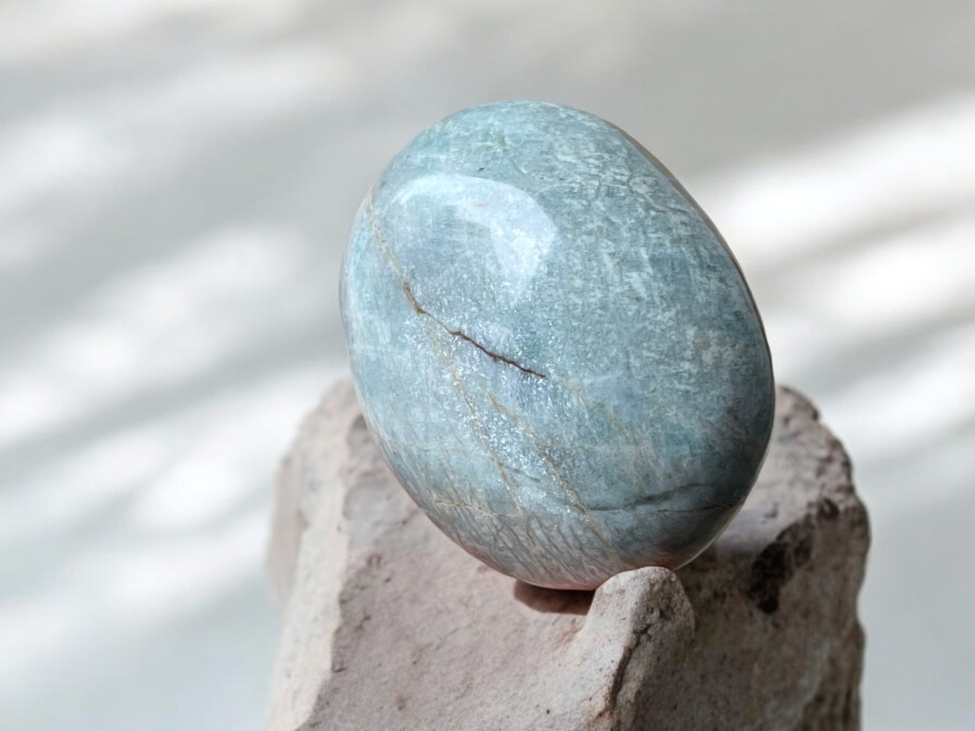 Amazonite palm stone C