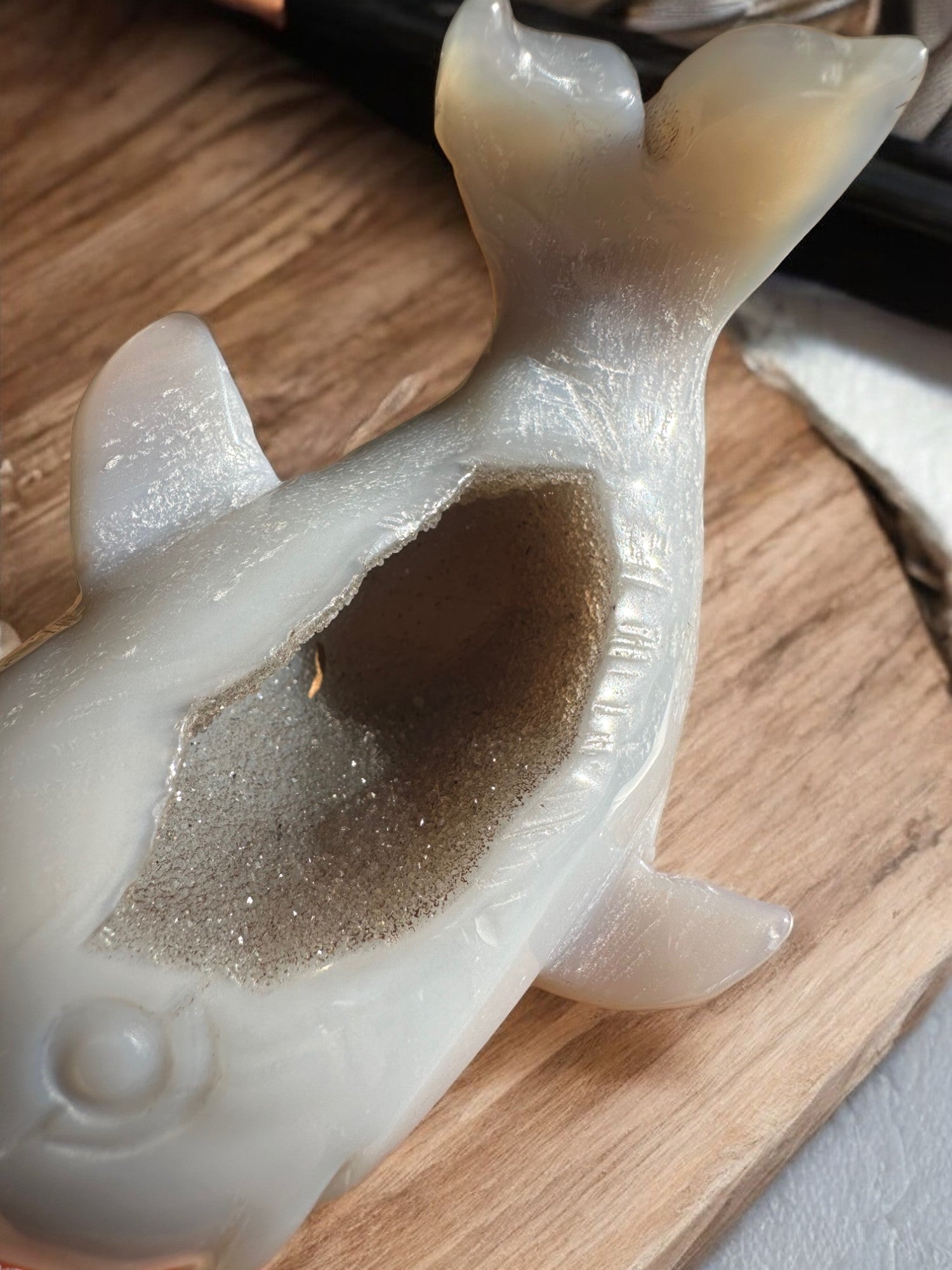 druzy agate crystal figurine dolphin druzy pocket