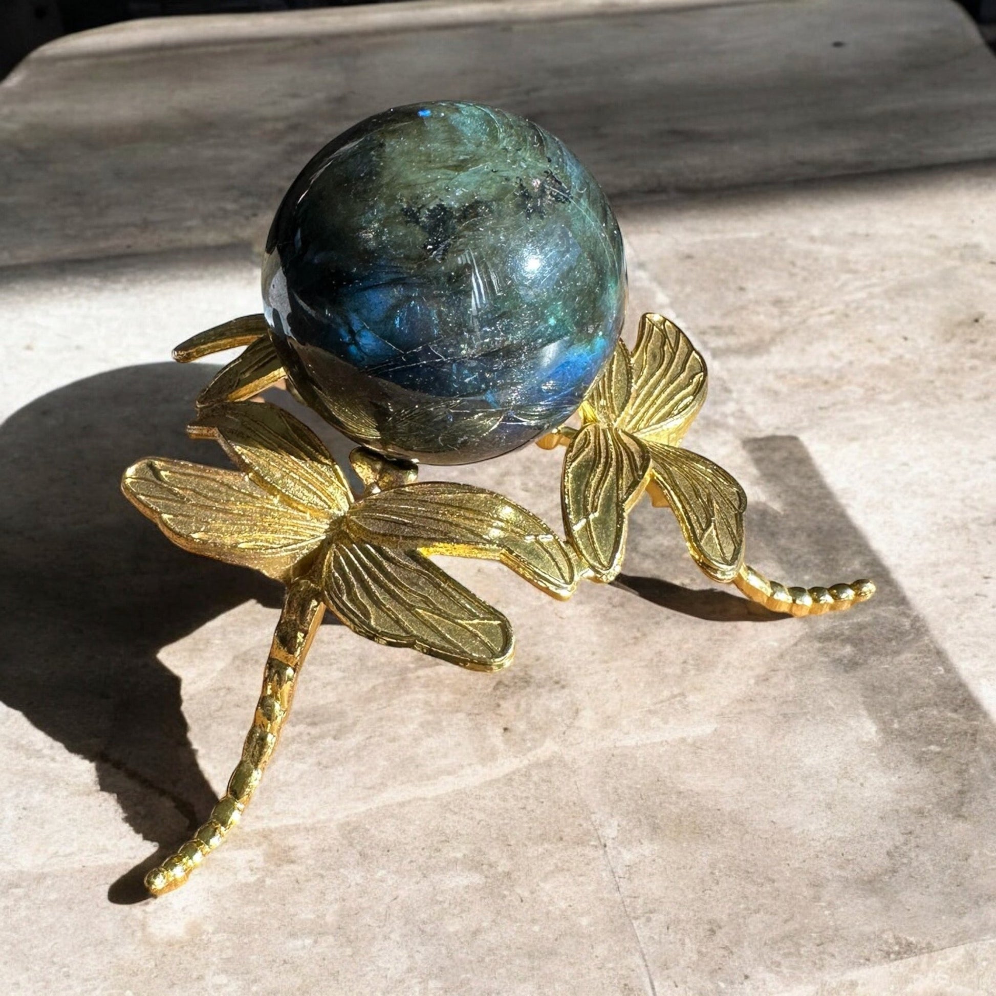 labradorite sphere blue flash back view